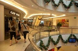 The Heeren (D9), Retail #480859131